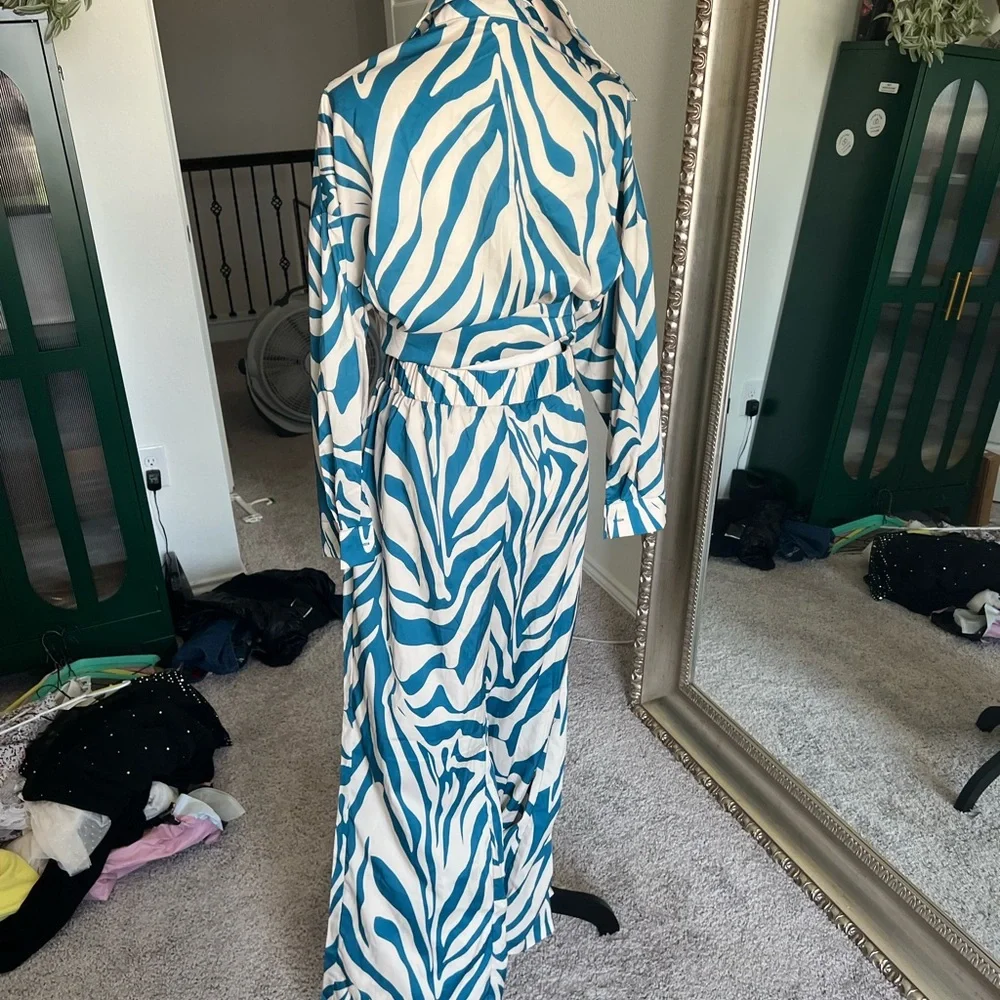 Pant set - Picture 4 of 4